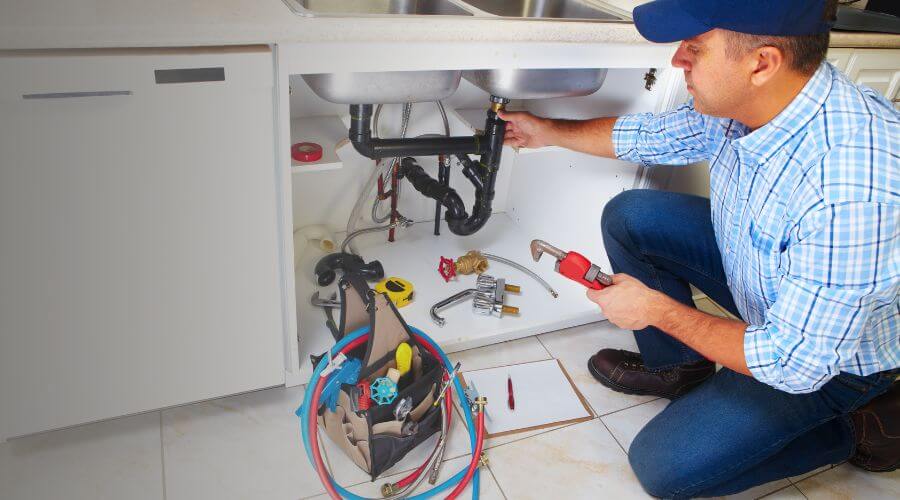 Professional expert plumbing services in Elmendorf, TX